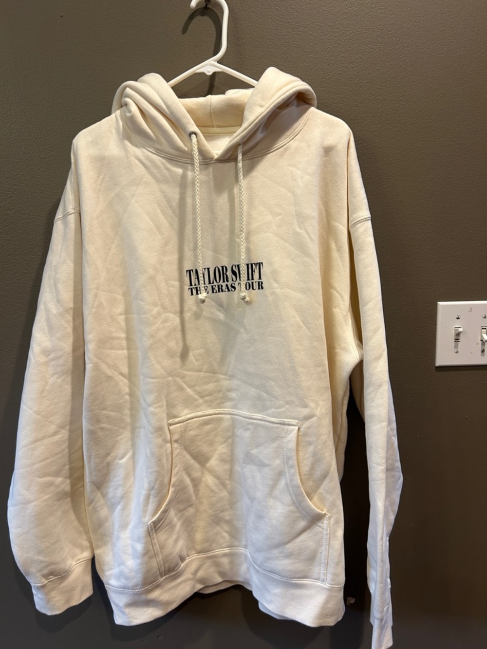 Taylor Swift The Eras Tour Oversized Hoodie Cream XL Concert Merch Swiftie